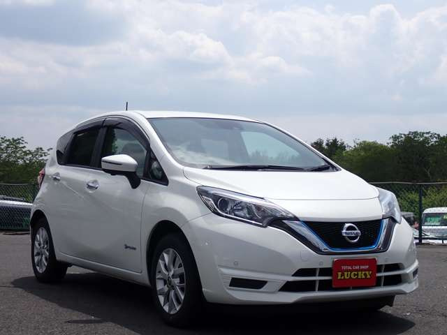 ノート1.2 e-POWER X FOUR Vセレクション 4WD