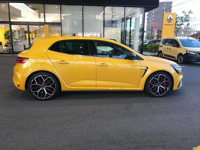 メガーヌスポール トロフィー