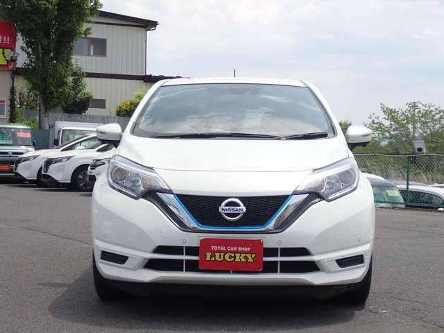 ノート1.2 e-POWER X FOUR Vセレクション 4WD