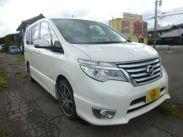 セレナ2.0 ハイウェイスター Vセレクション+Safety S-HYBRID