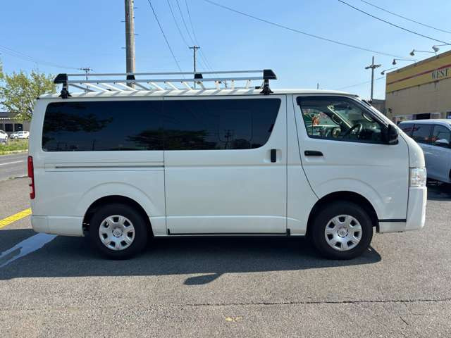 ハイエースバン3.0 DX ロング ディーゼル 4WD