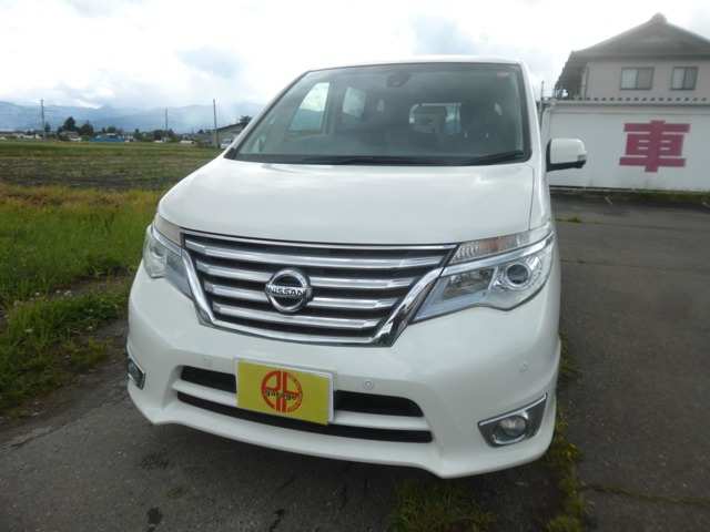 セレナ2.0 ハイウェイスター Vセレクション+Safety S-HYBRID