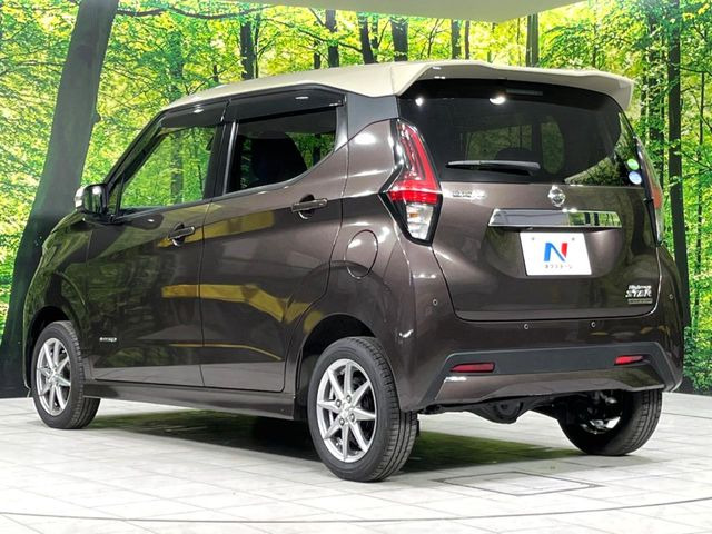 ☆全国のネクステージからお取り寄せが可能※!遠方の店舗に展示してあるクルマが気になる場合も、最寄りの店舗でご覧いただくことが可能です!是非私たちに要望をお聞かせください!※別途費用