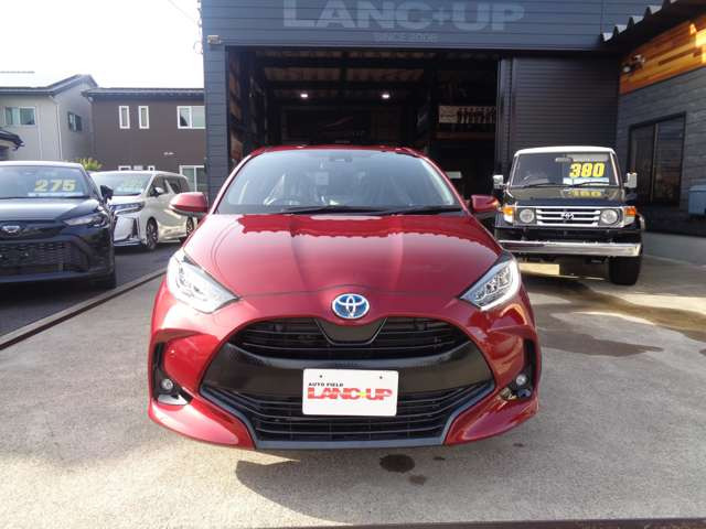 ヤリス1.5 ハイブリッド Z E-Four 4WD