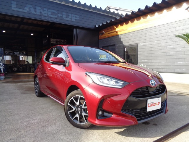 ヤリス1.5 ハイブリッド Z E-Four 4WD