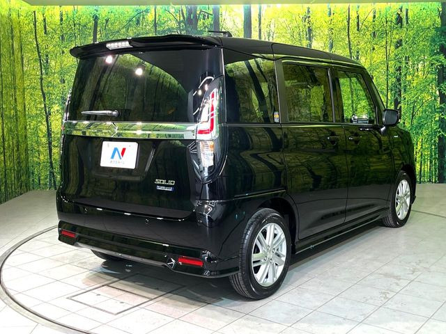 ☆全国のネクステージからお取り寄せが可能※!遠方の店舗に展示してあるクルマが気になる場合も、最寄りの店舗でご覧いただくことが可能です!是非私たちに要望をお聞かせください!※別途費用