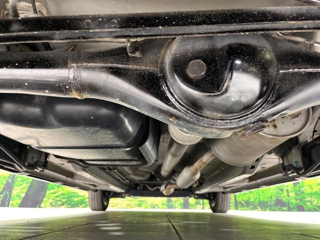 下回りがきれいなうちに、防錆加工の施工がオススメ。降雪地域はもちろん、沿岸部にお住いの方や、趣味でマリン・ウィンタースポーツをされる方にご好評いただいております。