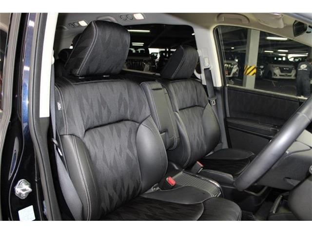 ���Ǝҗl�ւ̔̔��͂��f�肳���Ă��������܂��B �Ԍ������ԗ��̏ꍇ�́A�Ԍ����擾�������x�������z�ŕ\�����Ă���܂��B