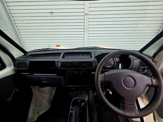 ミニキャブトラック冷蔵冷凍車