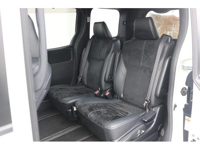 ���Ǝҗl�ւ̔̔��͂��f�肳���Ă��������܂��B �Ԍ������ԗ��̏ꍇ�́A�Ԍ����擾�������x�������z�ŕ\�����Ă���܂��B