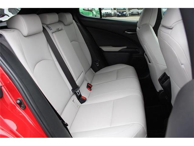 ���Ǝҗl�ւ̔̔��͂��f�肳���Ă��������܂��B �Ԍ������ԗ��̏ꍇ�́A�Ԍ����擾�������x�������z�ŕ\�����Ă���܂��B