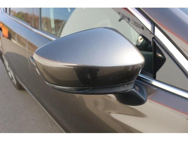 ���Ǝҗl�ւ̔̔��͂��f�肳���Ă��������܂��B �Ԍ������ԗ��̏ꍇ�́A�Ԍ����擾�������x�������z�ŕ\�����Ă���܂��B