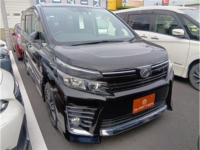 ヴォクシー(トヨタ) 2.0 ZS　純正ナビ両側電動7人乗LEDヘッド衝突軽減 中古車画像