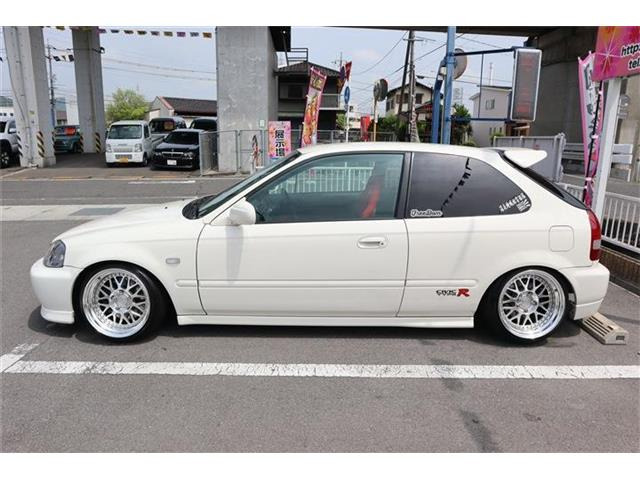 ���Ԃ͌����Ȃ��Ă��w���͂ł��܂����A����ł̂��n�����������ł�����ƒv���܂��B��t������p�[�c�ȂǕۏ؂͈�؂������܂���B�C�ɂȂ�ꍇ�͓���m�F���Ă��܂��̂ł��d�b�ł����≺�����B���������܂��B