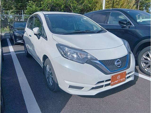 ノート(日産) 1.2 e-POWER X　純正ナビ地デジLEDヘッドBカメラ衝突軽減 中古車画像