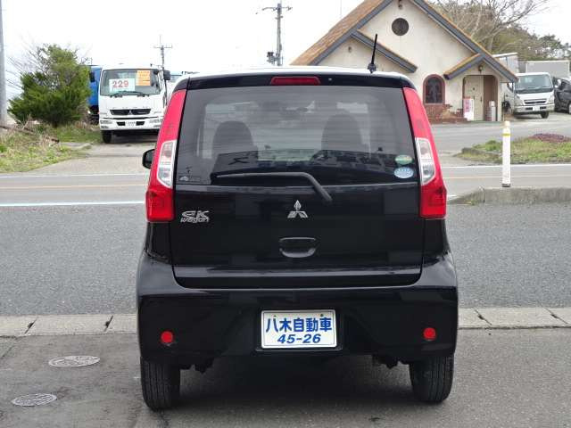 eKワゴンM e-アシスト 4WD