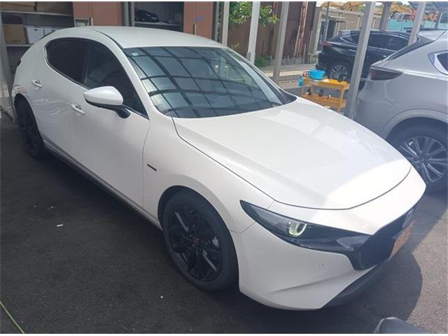 MAZDA3ファストバック(マツダ) 1.8 XD 100周年特別記念車　赤革シートBOSEサウンド純正ナビ360カメラ 中古車画像