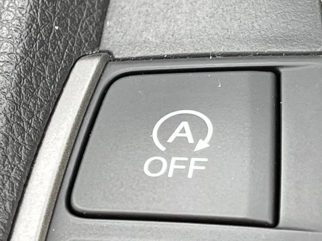 �y�A�C�h�����O�X�g�b�v�z�ԐM����a�؂Œ�Ԃ����ۂɃG���W�����~���A���ʂȔR���̏����}���܂��B�R��������ی�ɂȂ���@�\��G���W���̓u���[�L�𗣂��΍Ďn�����܂��B