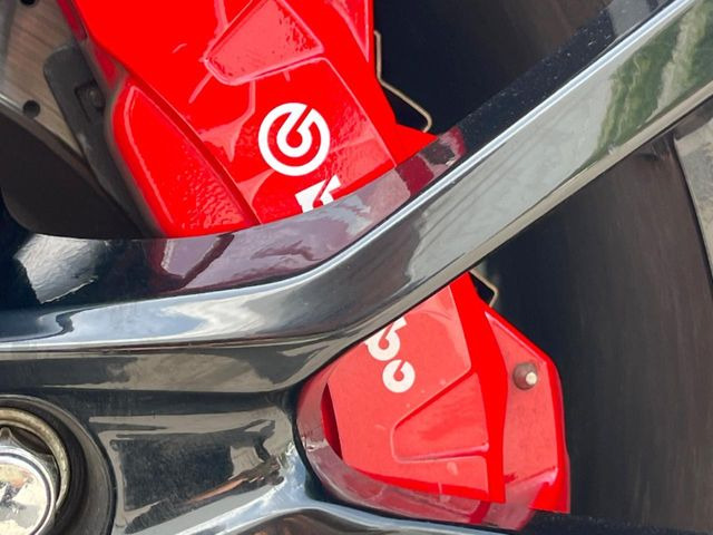 �y�u�����{���L�����p�[�z�n�C�p���[�ԗ��ɂ͋��͂ȃu���[�L���K�{!���E�̃X�[�p�[�J�[�ɂ��̗p�����C�^���A�̍������[�J�[�u�u�����{�v�𑕒�!�F�N�₩�ȃL�����p�[���X�|�[�e�B�Ȉ�ۂ��������Ă܂���