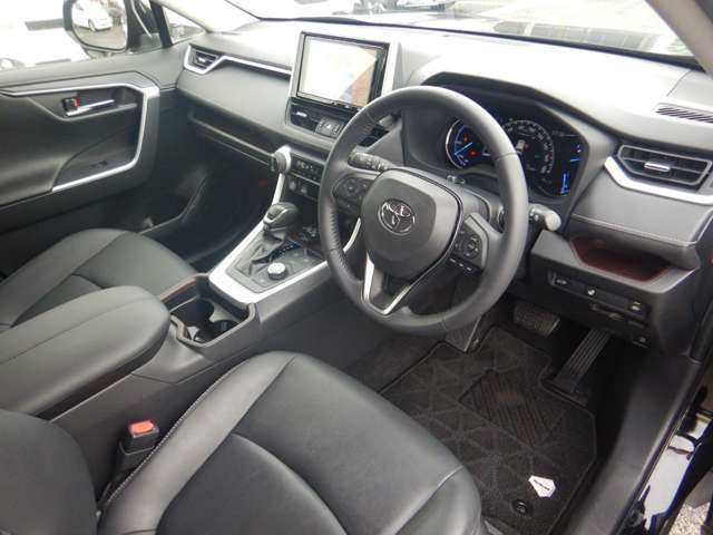 RAV42.5 ハイブリッド G E-Four 4WD