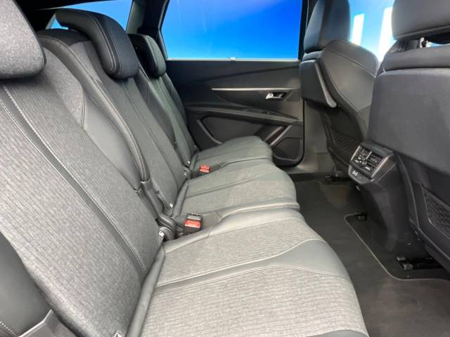 ���㕔���Ȃ��C�ɂȂ�悤�ȃL�Y�E�����ւ��蓙�A�傫�ȃ_���[�W�͂Ȃ��A�ǍD�ȏ�Ԃł��B