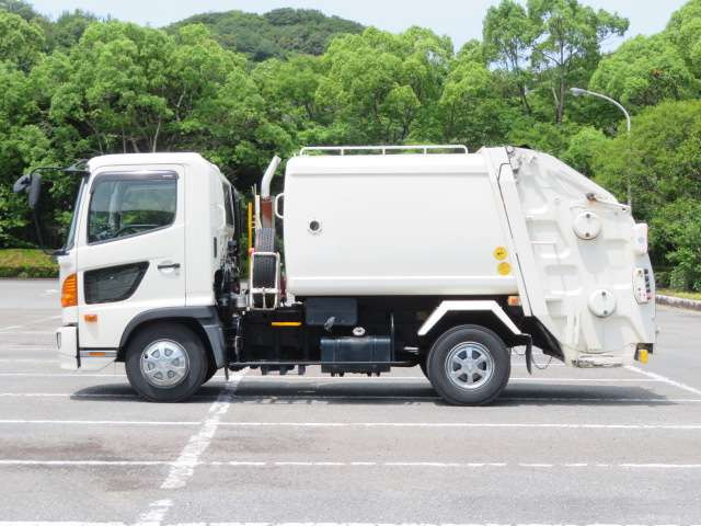 レンジャーパッカー車