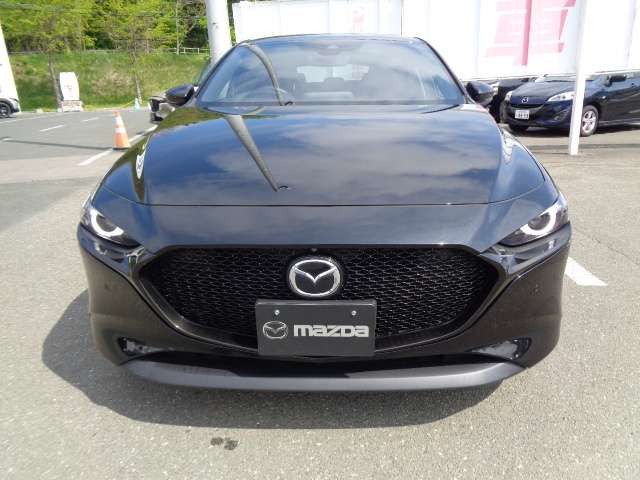 MAZDA3ファストバック1.8 XD バーガンディ セレクション