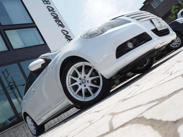 ���Ԃ̏�ԂŋC�ɂȂ镔�����������܂�����A���[���ɂČf�ڒ��ȊO�̉摜�⓮��������肷�邱�Ƃ��\�ł�!�J�[�Z���T�[�o�R�ɂĂ��₢���킹�������A���ڃ��[��:world_clovercars@yahoo.co.jp�܂ł��A����������