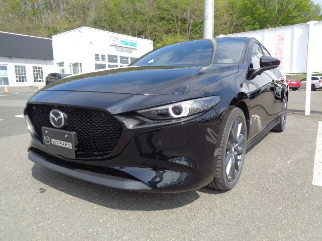 MAZDA3ファストバック1.8 XD バーガンディ セレクション