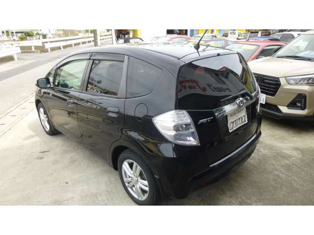 フィットハイブリッド 1.3 10thアニバーサリー フルノーマル車