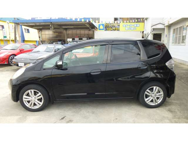 フィットハイブリッド 1.3 10thアニバーサリー フルノーマル車