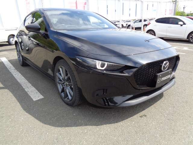 MAZDA3ファストバック1.8 XD バーガンディ セレクション