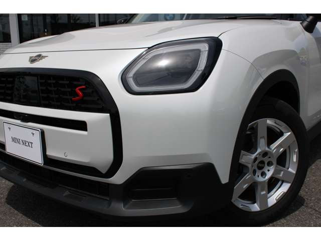 ミニカントリーマンS ALL4 DCT 4WD