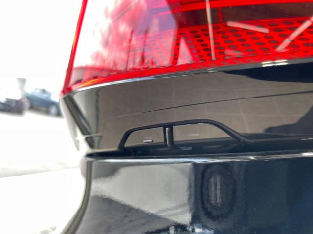 �y�p���[�o�b�N�h�A�z�X�}�[�g�L�[��^�]�Ȃ̃{�^�������������Ń��A�Q�[�g�������ŊJ���܂�!�ו��������Ă��鎞��A�����ʒu�ɂ���o�b�N�h�A��߂�ۂɕ֗��ȋ@�\�ł���