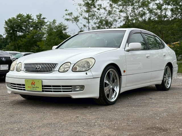 アリスト(トヨタ) 3.0 V300　サンルーフ 本革 社外AW クルコン 中古車画像