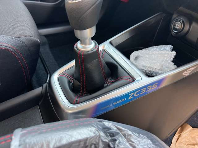 �t�@�C�i���G�f�B�V�������g�p��180�n��ECU�R���v���[�g�J�[GZOX�{�f�B�K���X�R�[�g�ς݂��̑��̃J�X�^�����C�����������������S�����S�V�ԃ��[�J�[�ۏؕt��