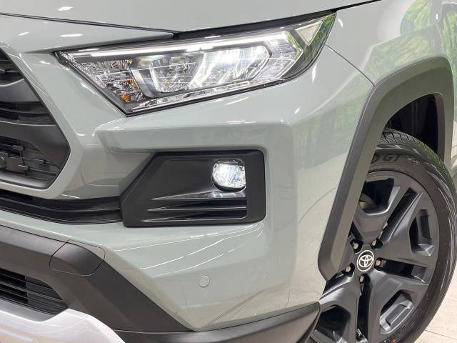 トヨタ RAV4 アドベンチャー 393.1万円 令和7年(2025年) 千葉県