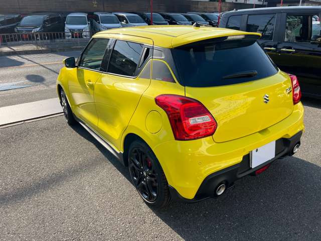 �t�@�C�i���G�f�B�V�������g�p��180�n��ECU�R���v���[�g�J�[GZOX�{�f�B�K���X�R�[�g�ς݂��̑��̃J�X�^�����C�����������������S�����S�V�ԃ��[�J�[�ۏؕt��