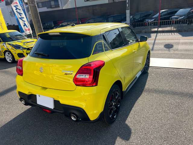 �t�@�C�i���G�f�B�V�������g�p��180�n��ECU�R���v���[�g�J�[GZOX�{�f�B�K���X�R�[�g�ς݂��̑��̃J�X�^�����C�����������������S�����S�V�ԃ��[�J�[�ۏؕt��