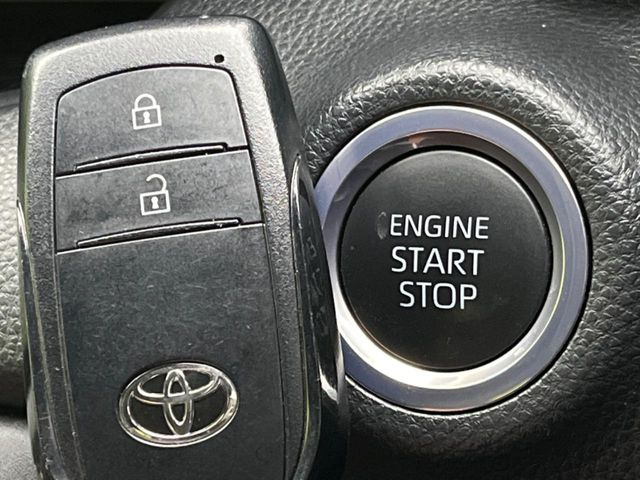 �y�X�}�[�g�L�[�z�J�o����|�P�b�g�ɓ��ꂽ�܂܂ł��h�A�̎{���E�������\�ȃX�}�[�g�L�[�𑕔��B�G���W���̃I���E�I�t�����J�M�����o���K�v����������Ƃ��Ă��֗��ł���