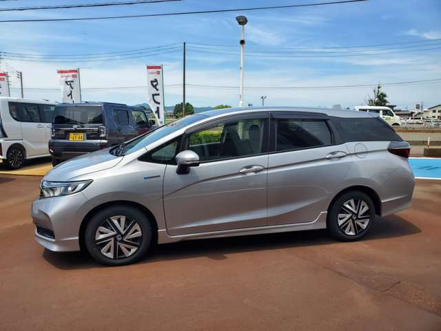 シャトル1.5 ハイブリッド ホンダセンシング