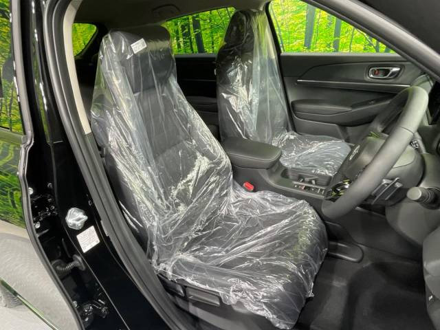 �y�n�[�t���U�[�V�[�g�z�������ƍ���S�n�𗼗������l�C�̃V�[�g���w�ʁE���ʂ̃t�@�u���b�N�f�ނ́A�ʋC���̗ǂ��⊊��ɂ����ɗD��Ă��܂��B�C���╞���ɍ��E���ꂸ���K�ɂ���肢�������܂��B