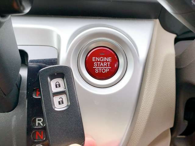 �y�X�}�[�g�L�[&�v�b�V���X�^�[�g�V�X�e���z�J�o����|�P�b�g�ɓ��ꂽ�܂܃h�A�̊J���ł��A�����^�b�`�Ŋy�X�G���W�����������܂���