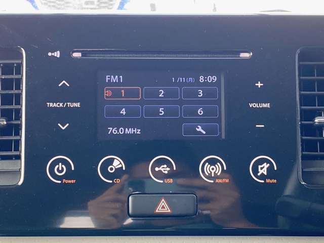 ���D�݂̃J�[�i�r�ւ̃J�X�^�����������������܂�!����]�̍ۂɂ͓��X�X�^�b�t�܂ł��C�y�ɂ����k��������