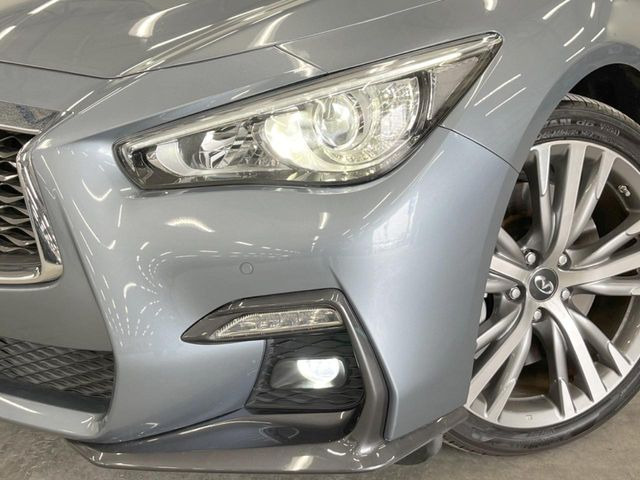 �yLED�w�b�h���C�g�z���V����ԑ��s�����ǍD�Ȏ��E���m�ۂ����S���ĉ^�]�ł��鍂�P�xLED�w�b�h���C�g�𑕔�!�_�����x�������A����d�͂��}�����Ă��܂��B