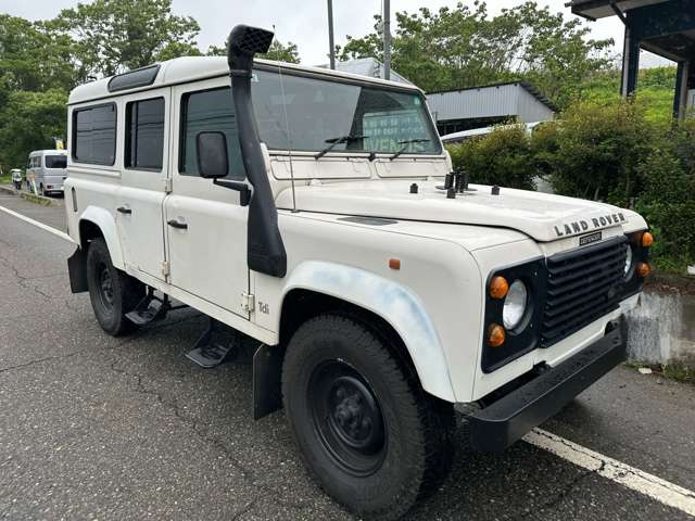 ディフェンダー