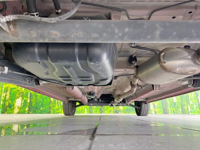 下回りがきれいなうちに、防錆加工の施工がオススメ。降雪地域はもちろん、沿岸部にお住いの方や、趣味でマリン・ウィンタースポーツをされる方にご好評いただいております。