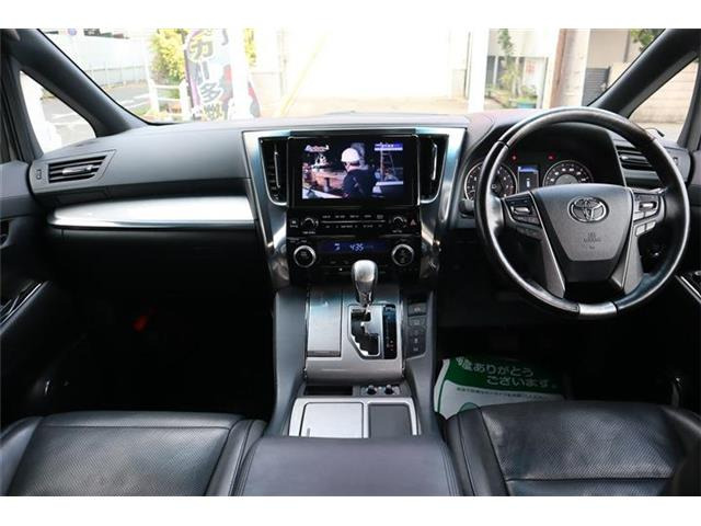 フル装備!・ABS・CD・ナビ地デジフルセグTV・Bモニター・キーレス・ETC・フォグ・パワーシート・オートエアコン・など嬉しい豪華な装備です!