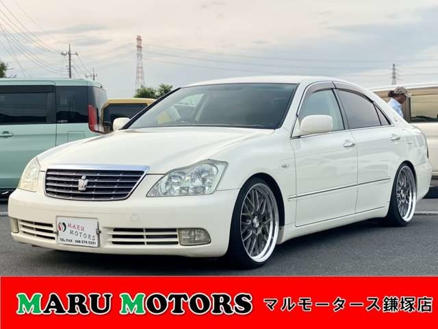 クラウン(トヨタ) 3.0 ロイヤルサルーン 中古車画像