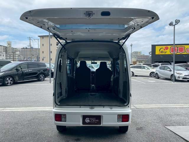 �F���C���^�[���炨�Ԃ�3���ƃA�N�Z�X�֗�!�߂��ɂ͗L���ό��n�̕F���������܂��̂ŁA�ό��ƍ��킹�Ă̂����X���ǂ��ł��ˁ􊈋C���鎩���̃X�^�b�t�����q�l�̂����X�����҂����Ă���܂�!